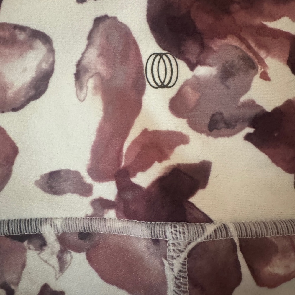 Balance Collection Size Medium White with Pink floral Design - Picture 6 of 6